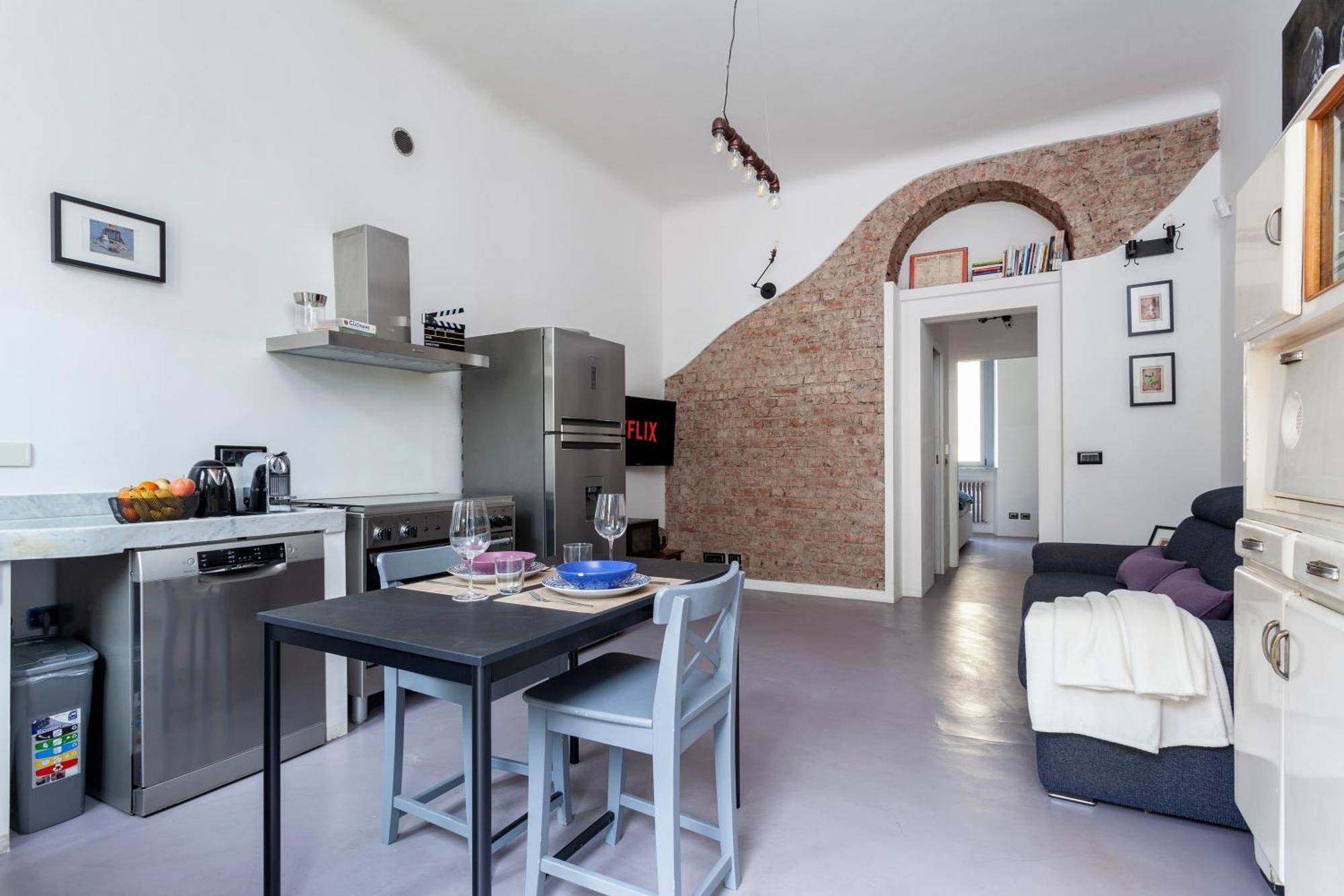 Stylish Industrial Flat Apartment Милано Екстериор снимка
